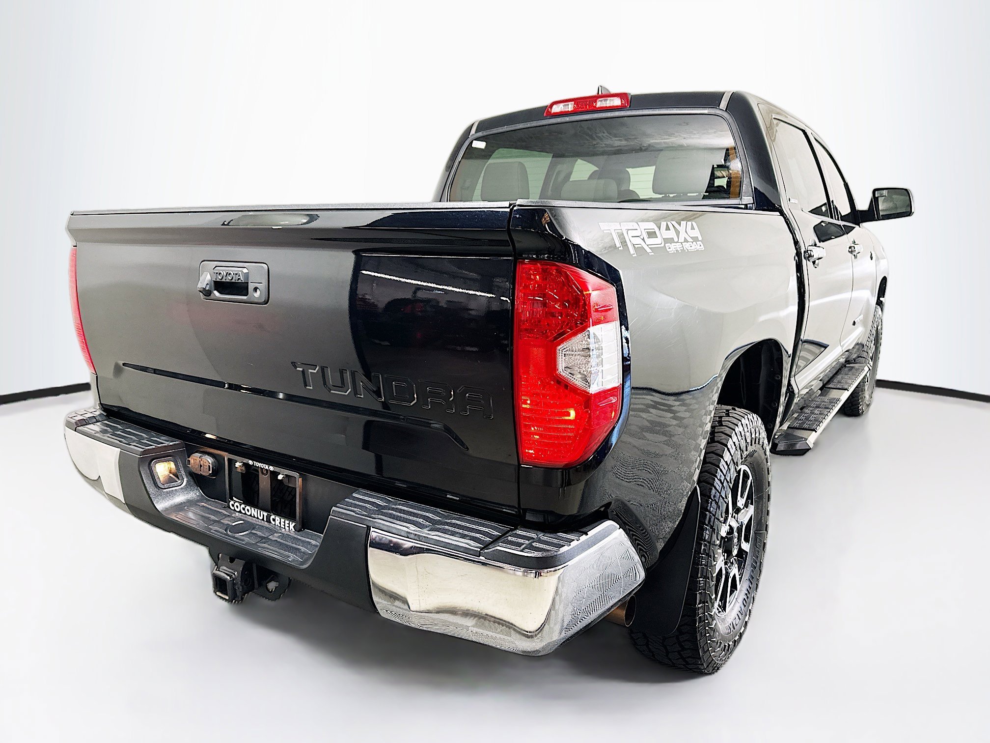 2020 Toyota Tundra thumbnail 5