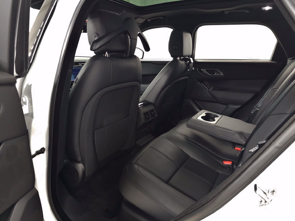 Certified Used 2026 White Land Rover Dynamic SE image 37