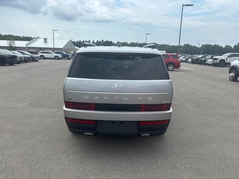 Used 2024 Silver Hyundai SEL image 4