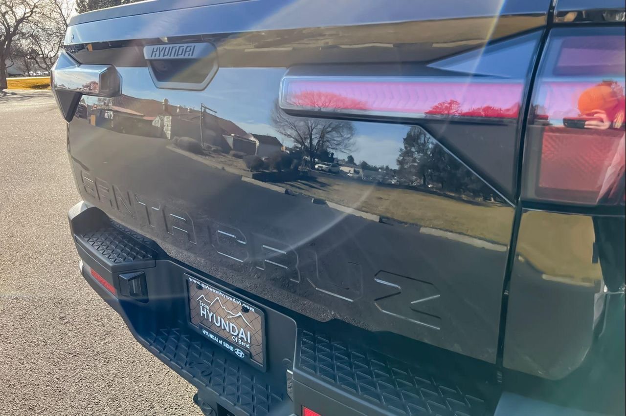 New 2026 Black Hyundai SEL AWD image 35