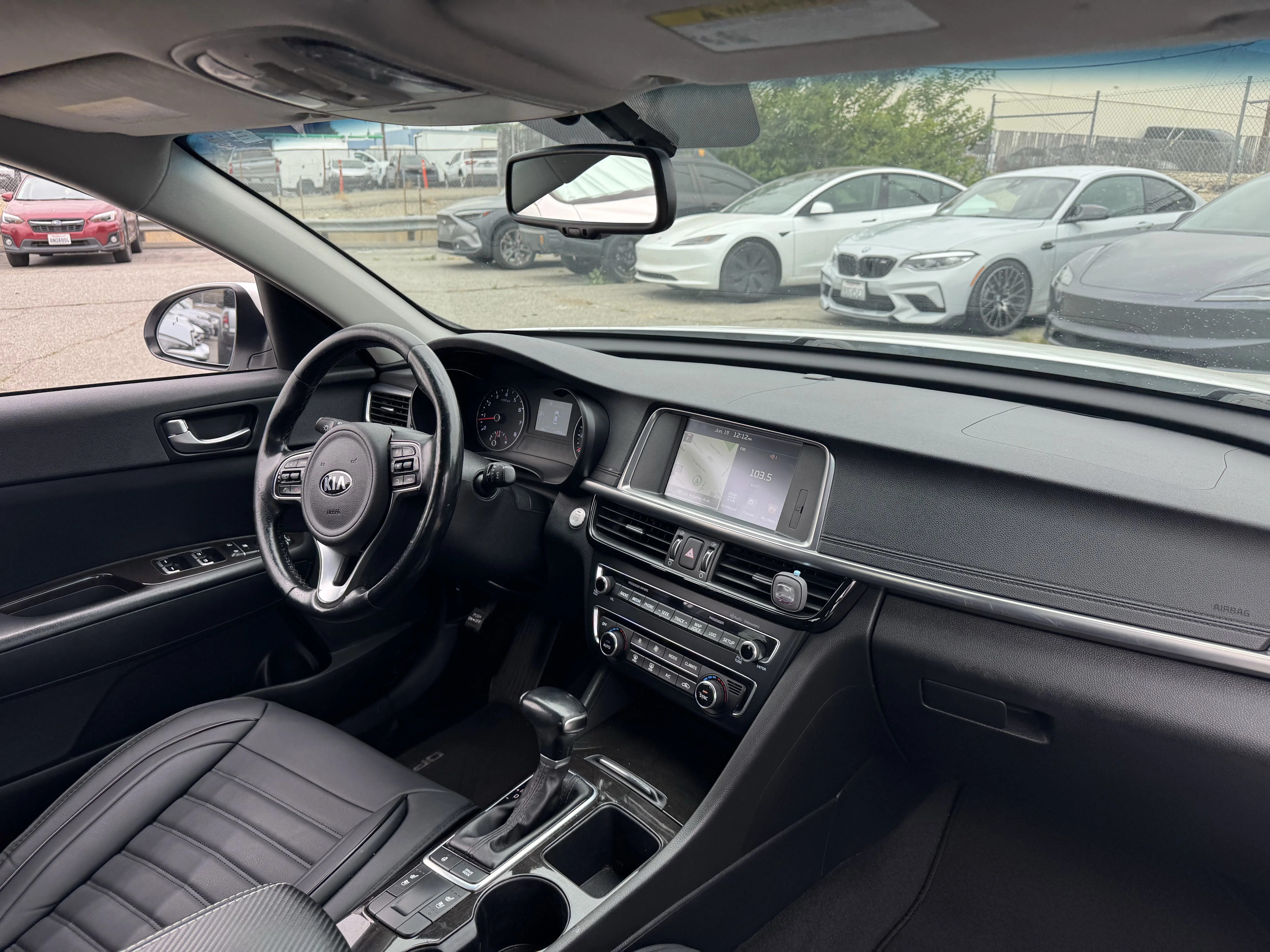 Used 2016 Snow White Pearl Kia EX image 4