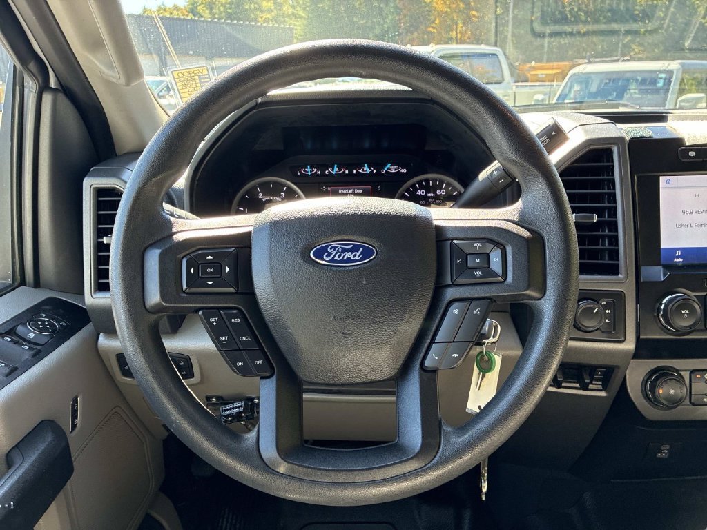 Used 2022 White Ford XL image 21