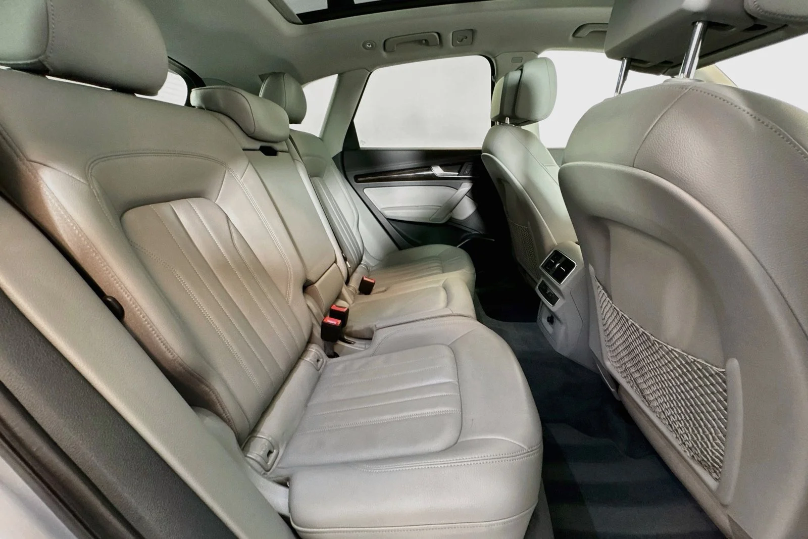 Used 2019 Silver Audi Premium image 28