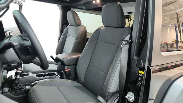 New 2026 Black Clear-Coat Exterior Paint Jeep Sport S image 16