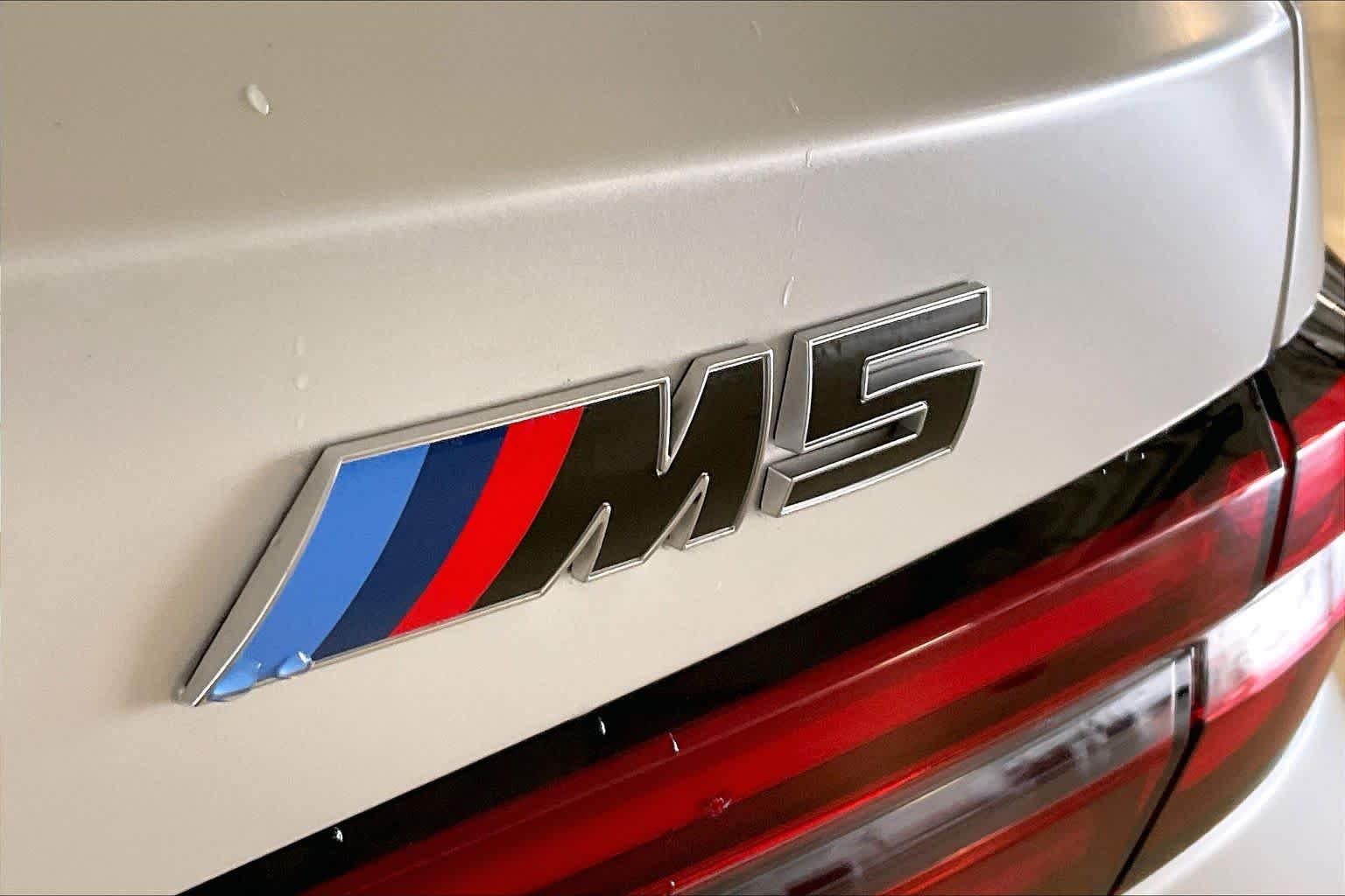 New 2027 Special Order Color BMW  image 15