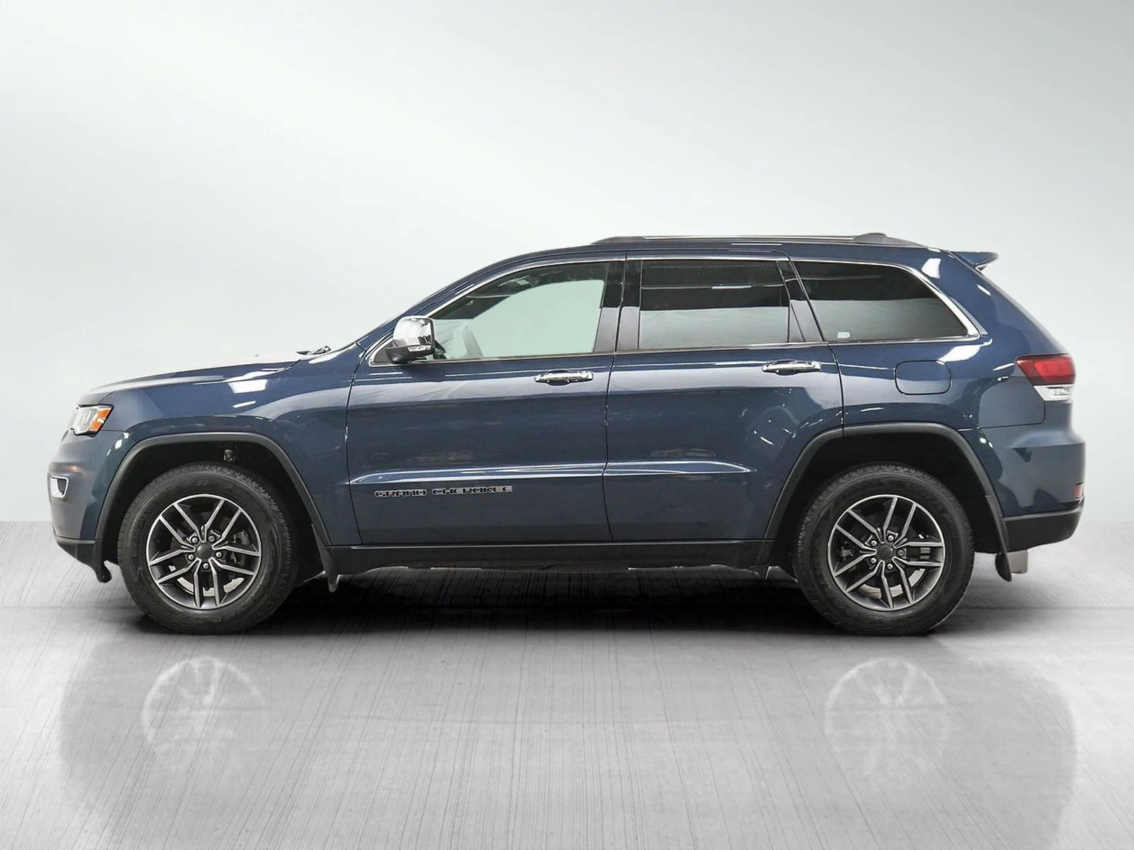 Used 2020 Jeep Grand Cherokee Limited with VIN 1C4RJFBG4LC152335 for sale in Hopkins, Minnesota