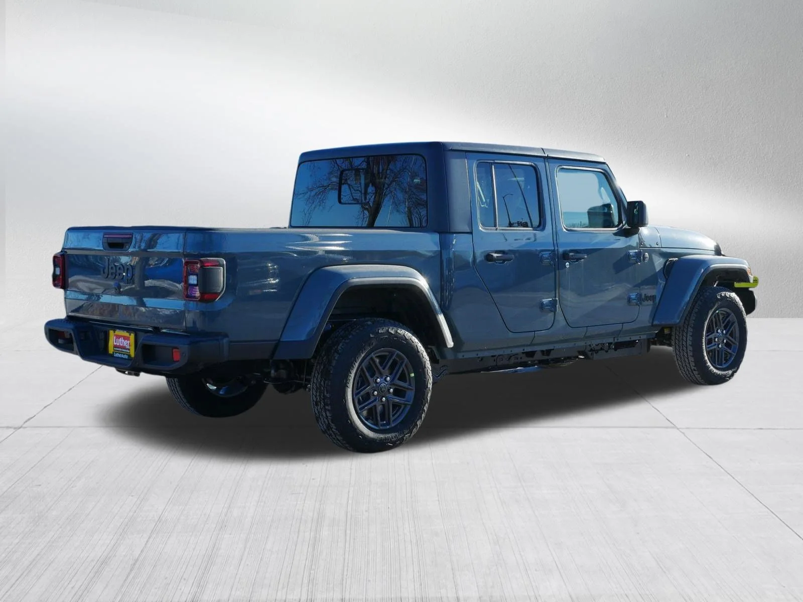 New 2026 Anvil Clear-Coat Exterior Paint Jeep Sport S image 7
