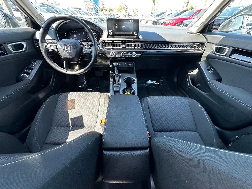 Used 2024  Honda EX image 26