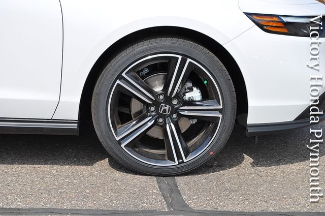 New 2026 Platinum White Pearl Honda Sport image 6