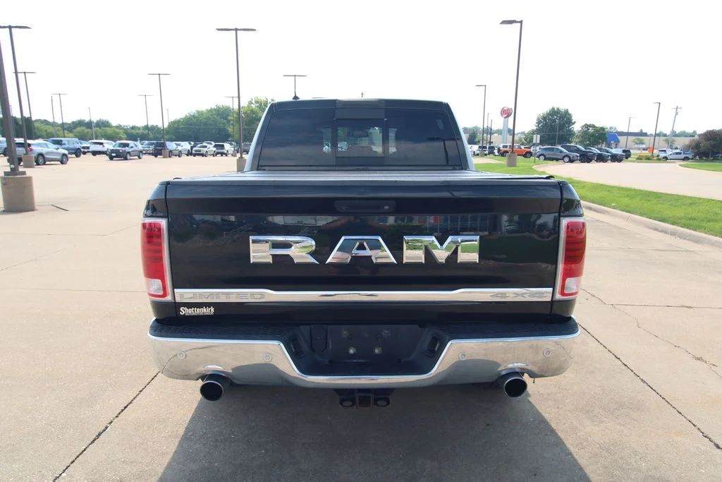 Used 2016 Black Ram Laramie Longhorn image 16