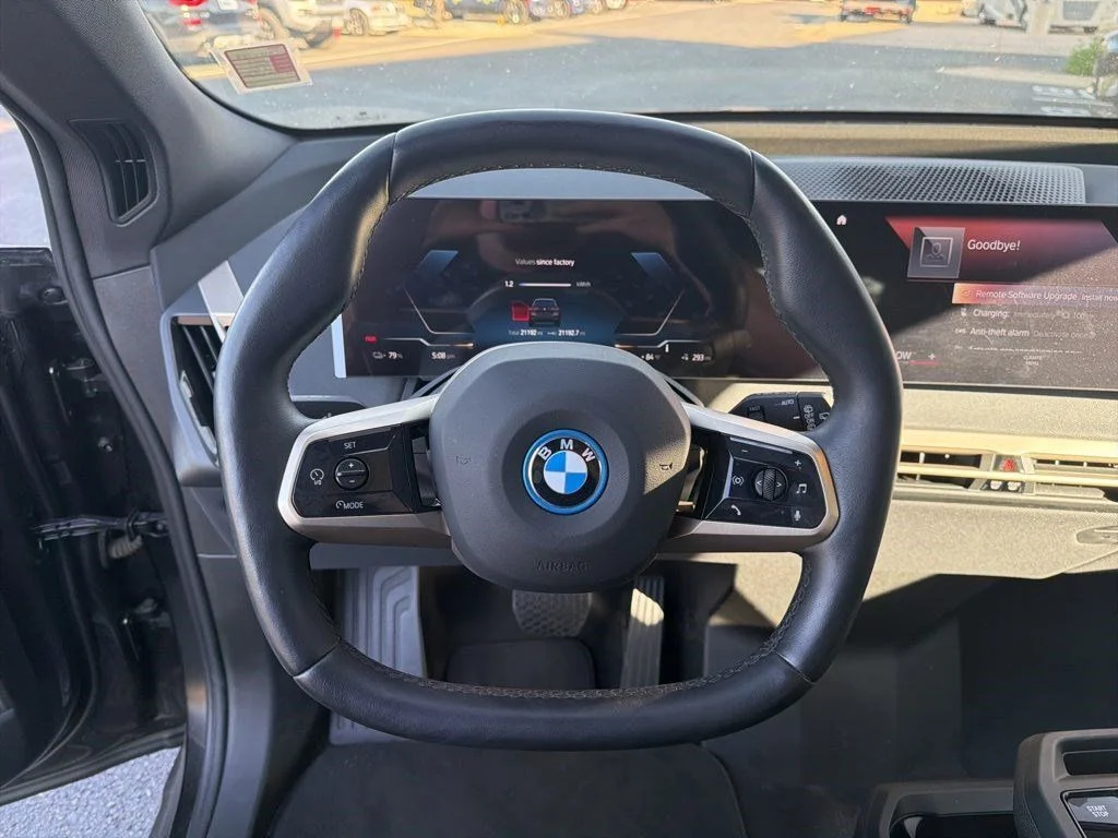 Certified Used 2023 Gray BMW xDrive50 image 13