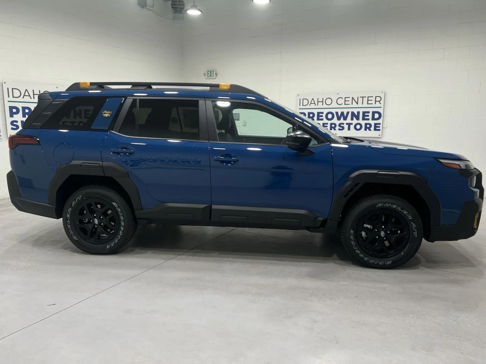 New 2026 GEYSER BLUE Subaru Wilderness image 9