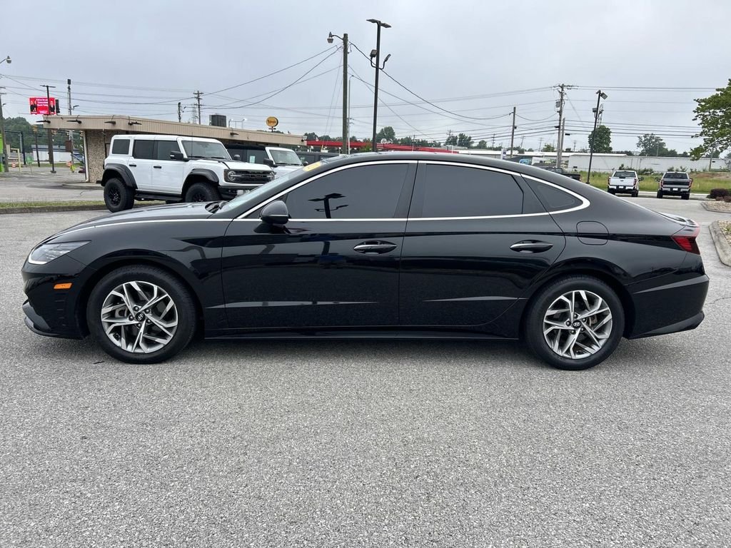 Certified Used 2023 Onyx Black Hyundai SEL image 7
