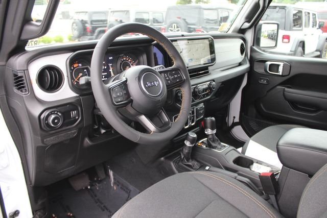 Used 2024 White Jeep Sport S image 3