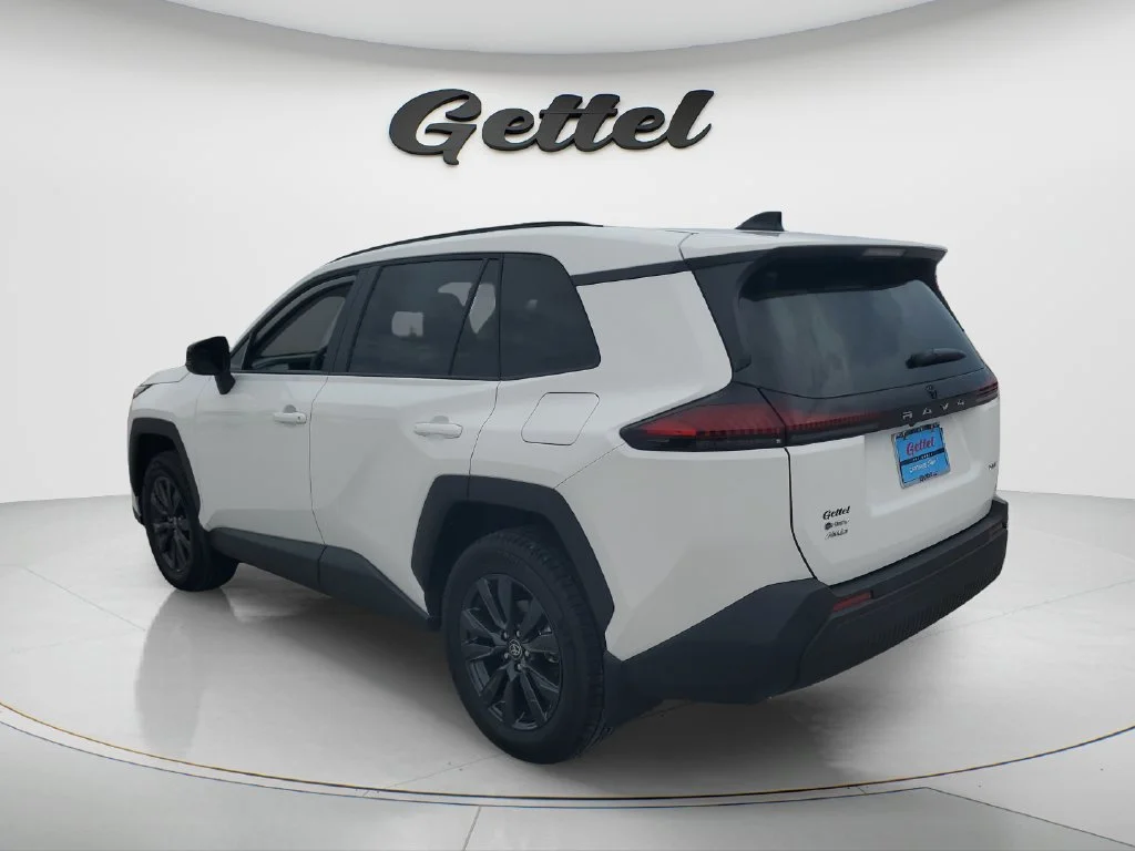 Used 2026 Ice Cap Toyota LE image 7