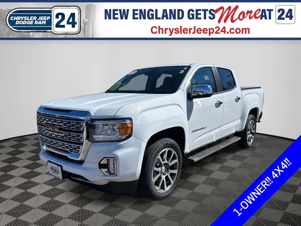 Used 2022 White GMC Denali image 1