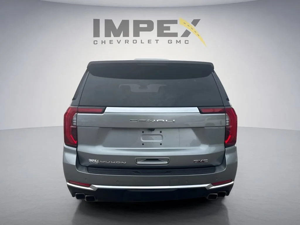 Used 2025 Sterling Metallic GMC Denali image 4