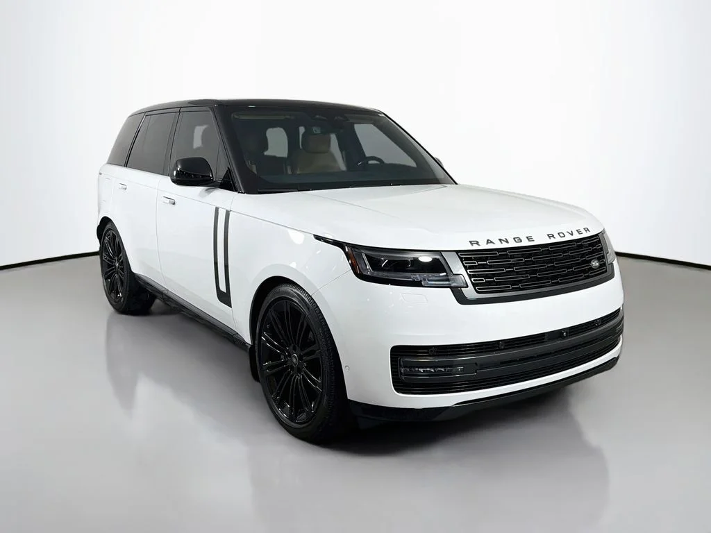 Certified Used 2025 White Land Rover SE image 3