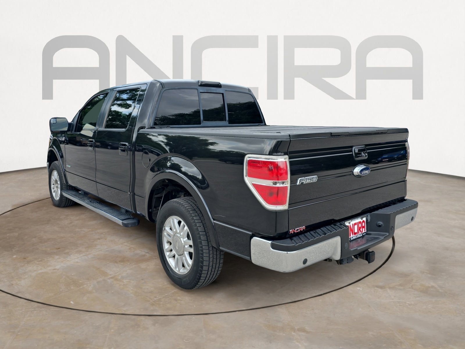 Used 2011 Tuxedo Black Metallic Ford Lariat image 8