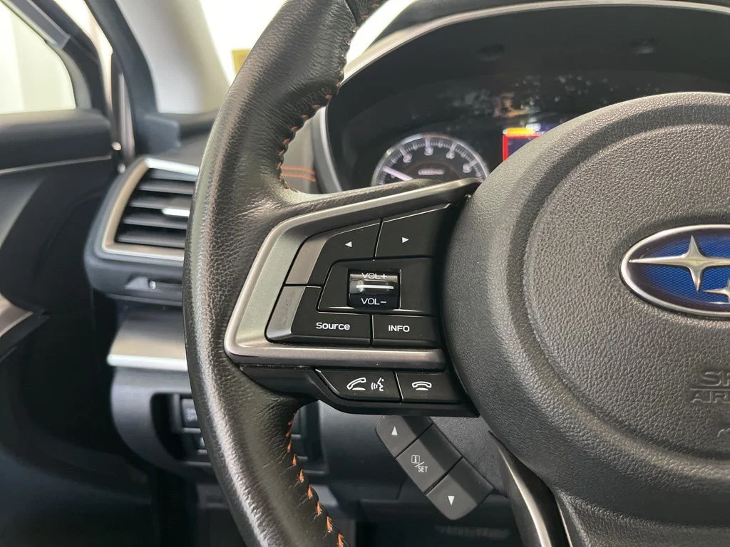 Used 2019 Silver Subaru 2.0i Limited image 7