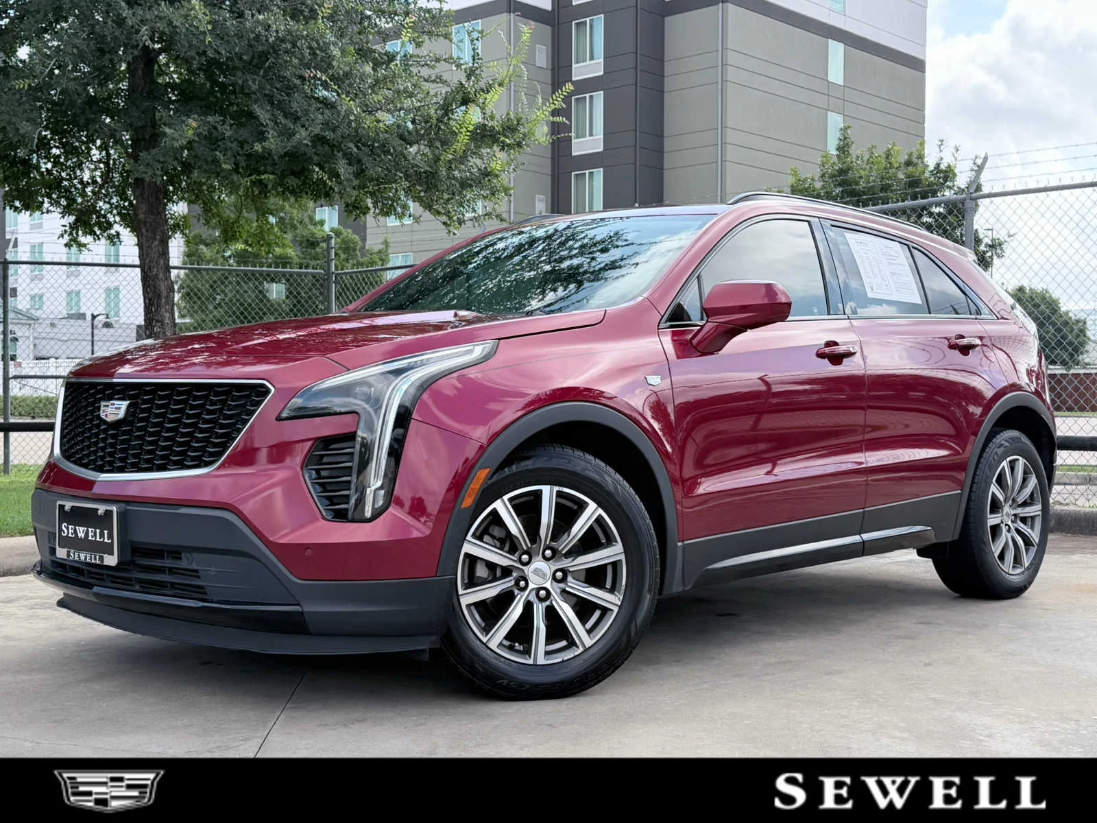 2019 Cadillac XT4 Sport's photo