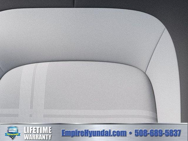 New 2026 Onyx Black Hyundai SEL image 17