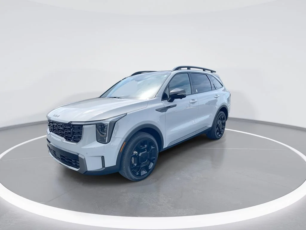 Used 2025 Gray Kia X-Line SX Prestige image 4