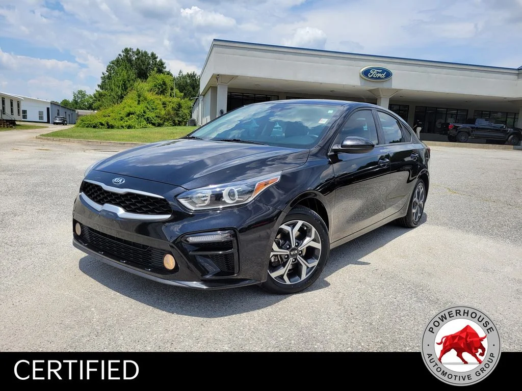 Used 2021 Black Kia LXS image 1