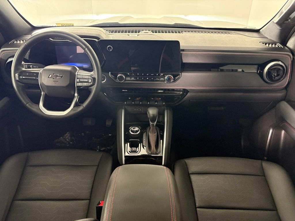 Used 2023 Gray Chevrolet Z71 image 37