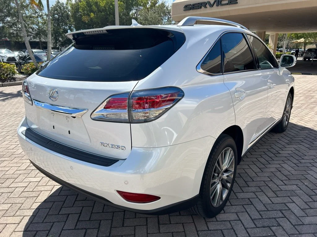 Used 2013 White Lexus 350 image 3