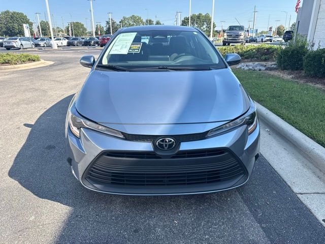 Used 2026  Toyota LE image 2