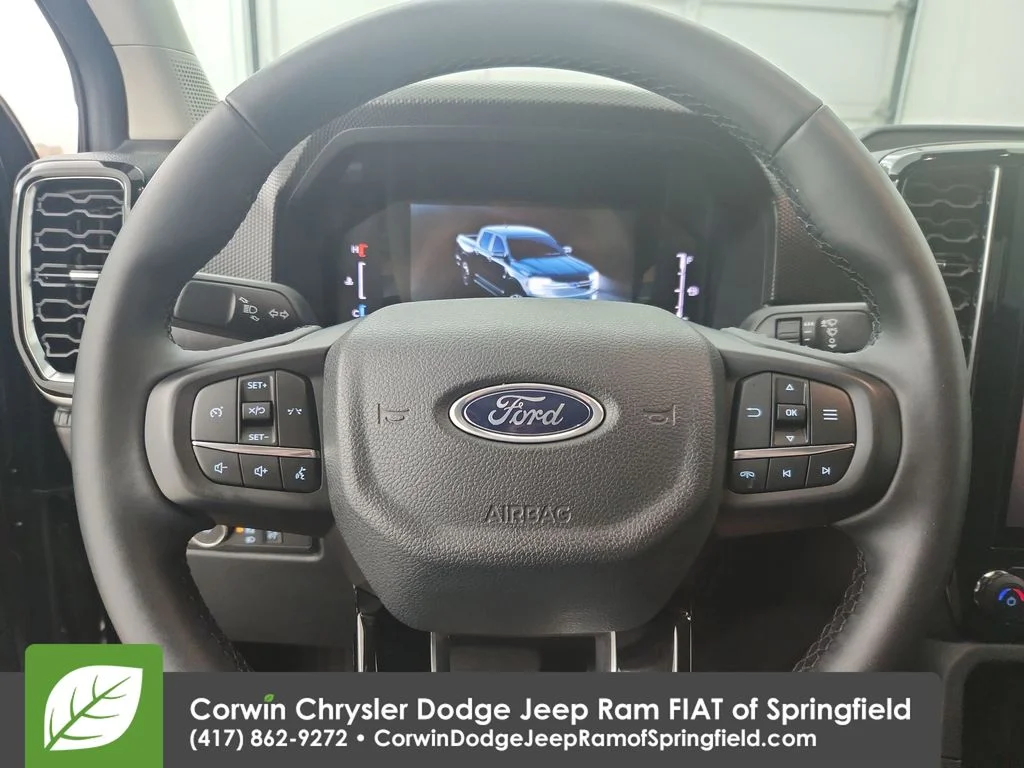 Used 2024 Black Ford XLT image 21