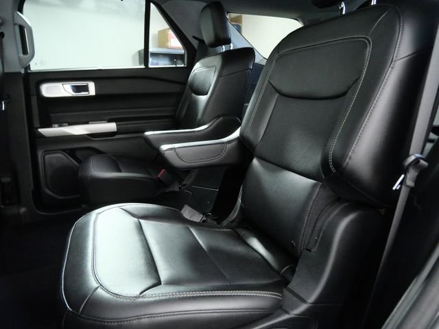 Used 2023 Gray Ford Limited image 14