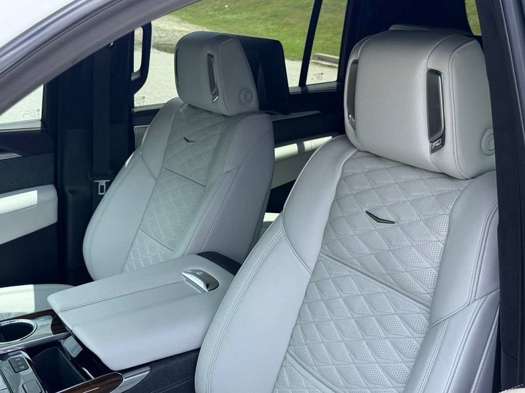 New 2026 Vibrant White Tricoat Cadillac Platinum Sport image 16