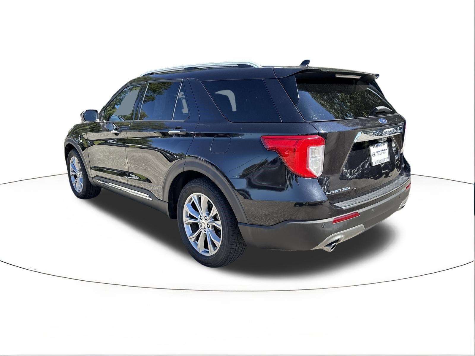 Used 2020 Agate Black Metallic Ford Limited image 5