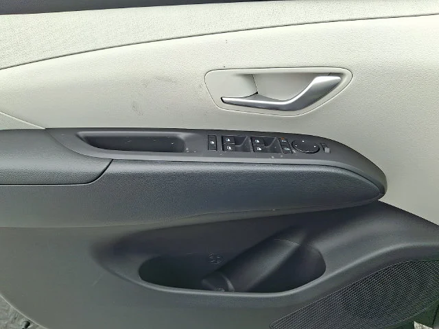 New 2026 Gray Hyundai SEL Convenience image 9