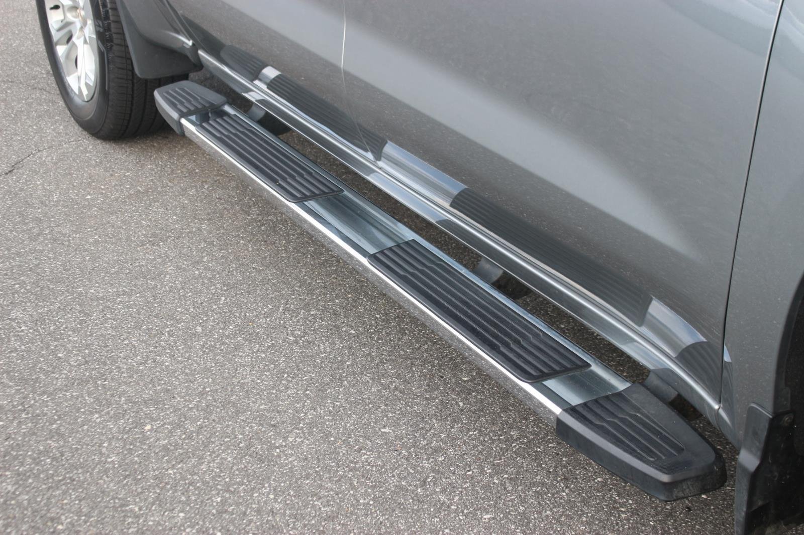 Used 2025 Sterling Gray Metallic Chevrolet LTZ image 10