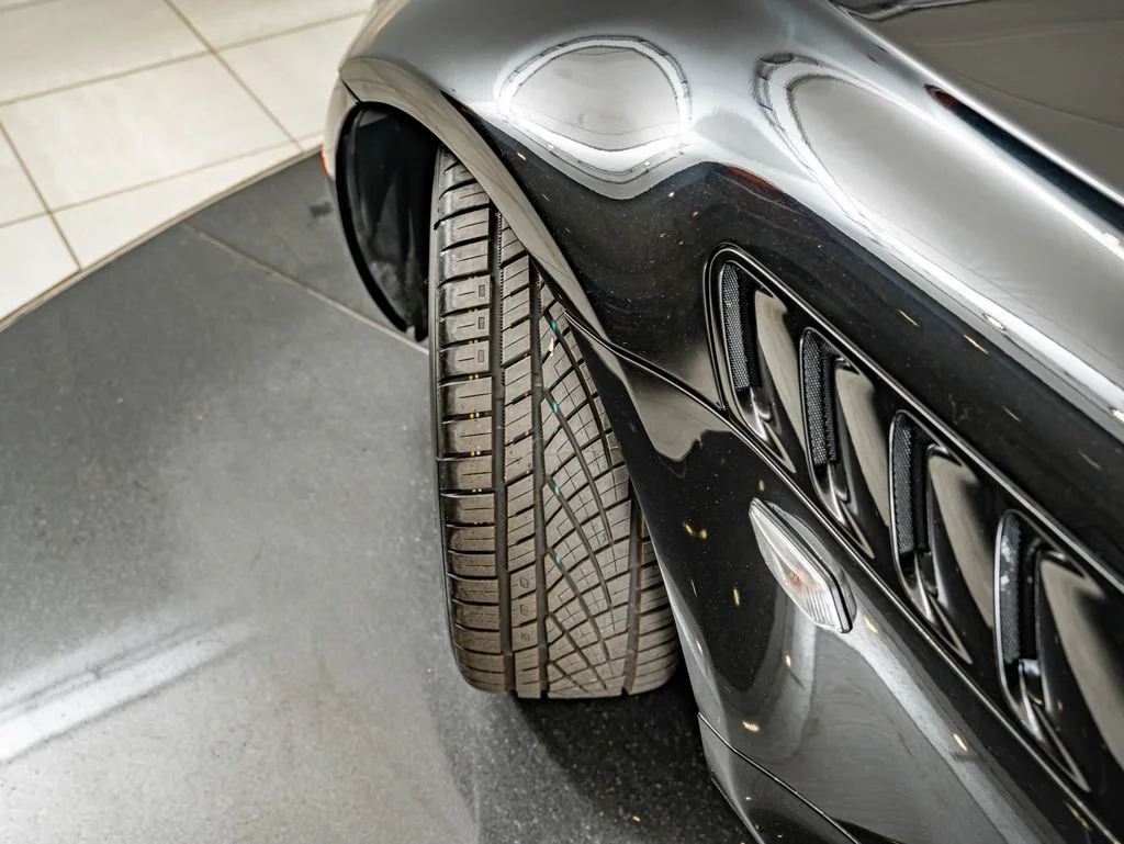 Used 2001 Jet Black BMW 2.5i image 41