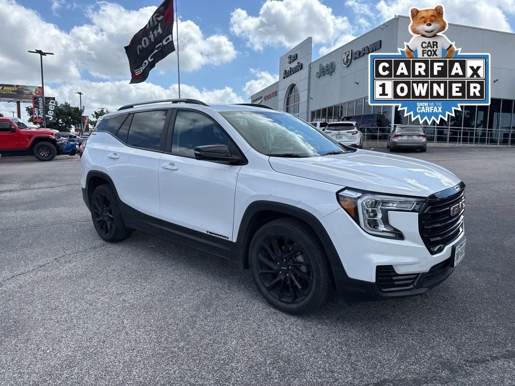2023 GMC Terrain SLE FWD's photo
