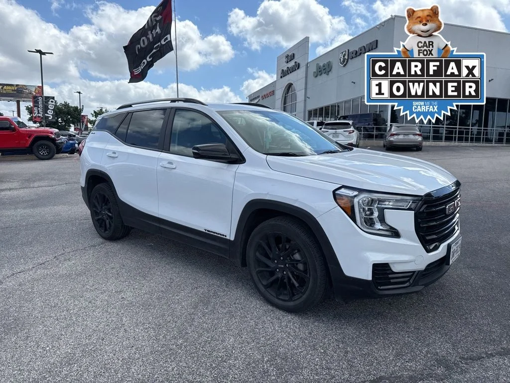 2023 GMC Terrain SLE FWD's photo