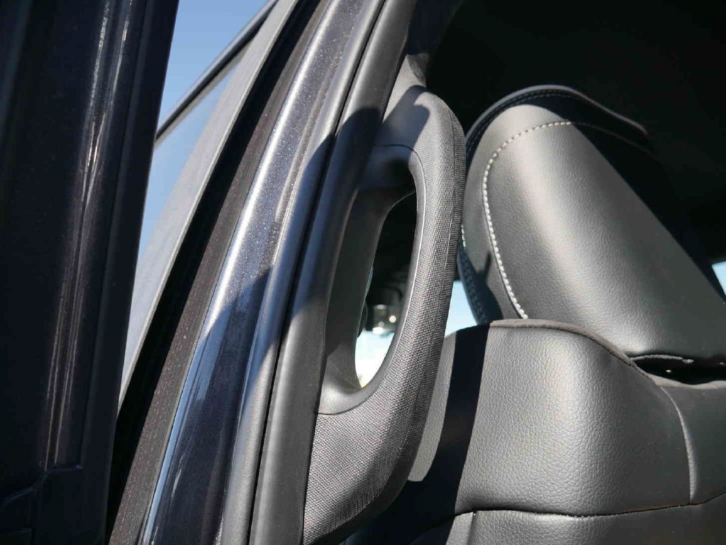 New 2027 Granite Crystal Metallic Clear-Coat Paint RAM  image 19