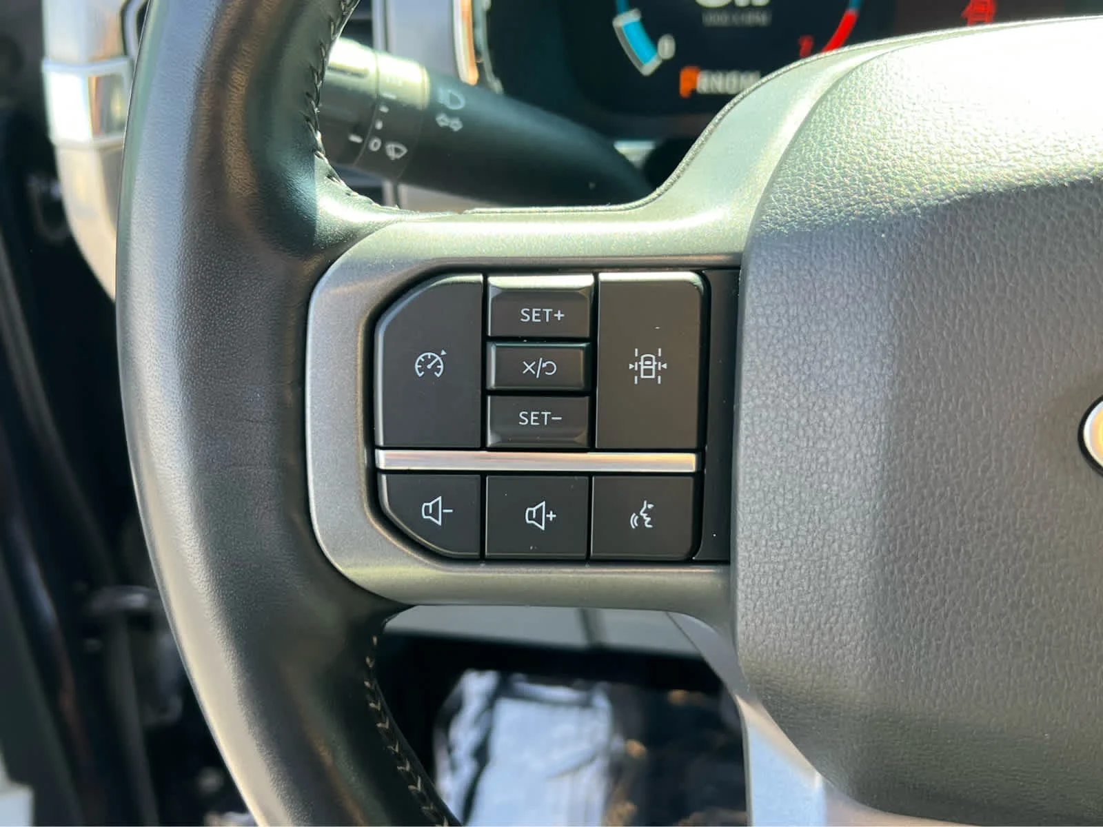 Certified Used 2021 Antimatter Blue Metallic Ford LARIAT image 33
