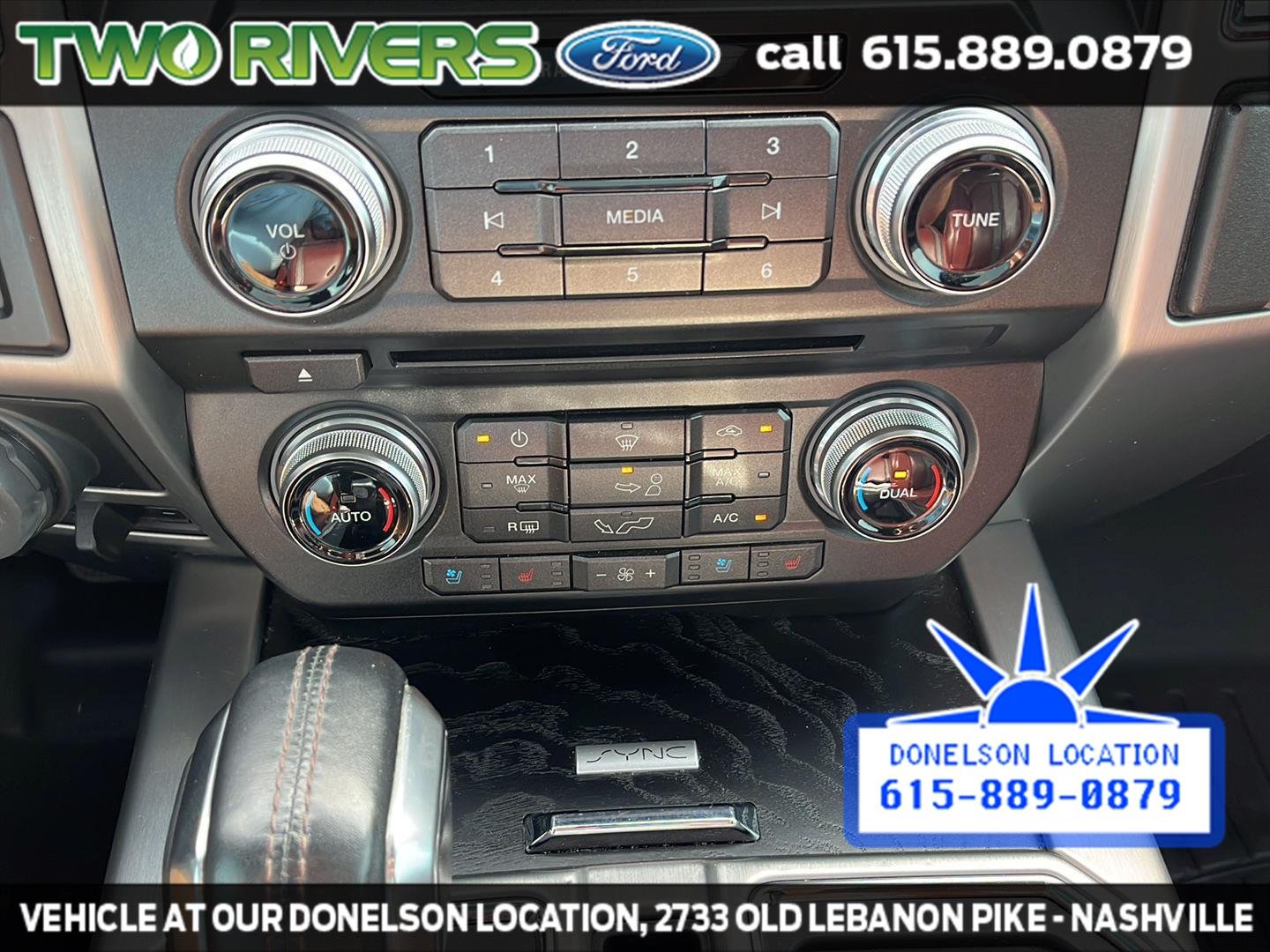 Used 2018 White Platinum Tri-Coat Metallic Ford Platinum image 36