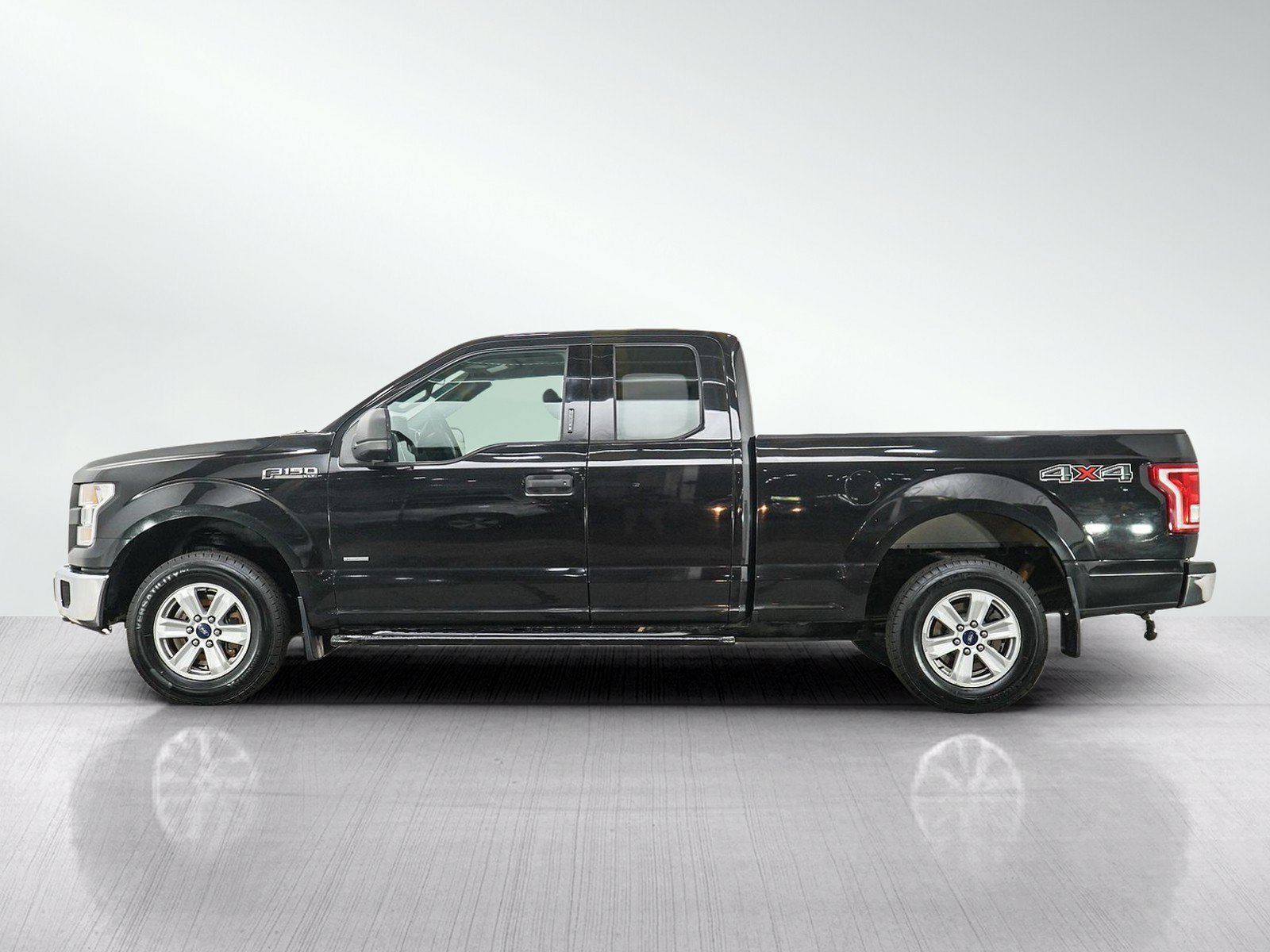 Used 2015 Ford F-150 Lariat with VIN 1FTEX1EPXFKD85514 for sale in Minneapolis, Minnesota