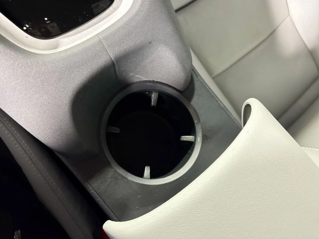 Used 2024 White Polestar Long Range Dual Motor image 15