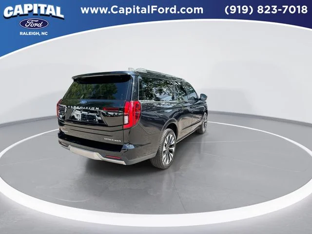 Used 2025 Black Ford Platinum image 8