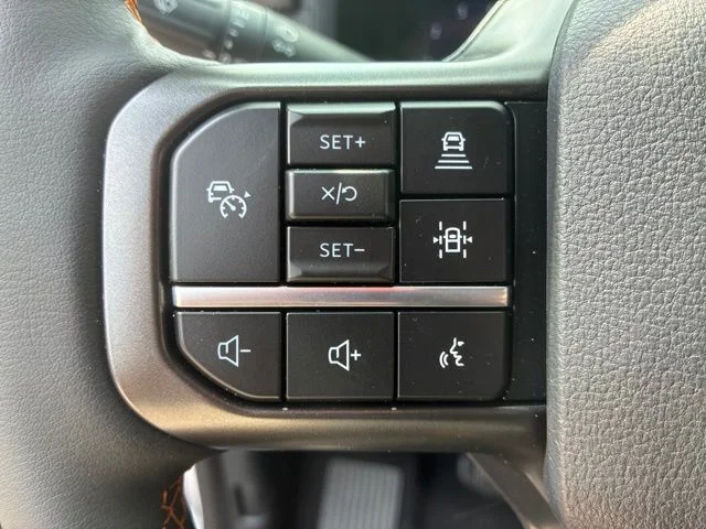 New 2026 Oxford White Ford Tremor® image 38