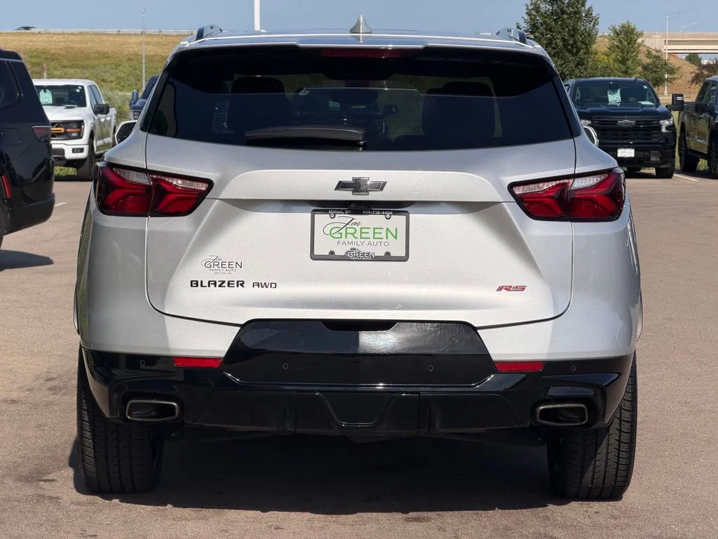Used 2020 Silver Chevrolet RS image 8