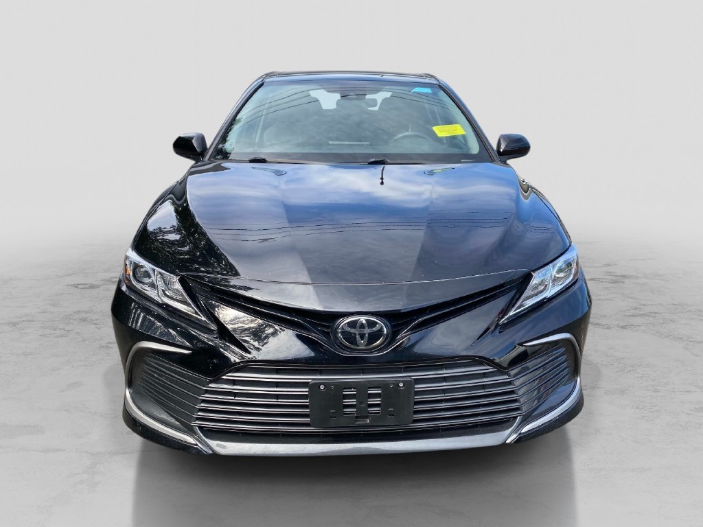 Used 2023 Black Toyota LE image 9