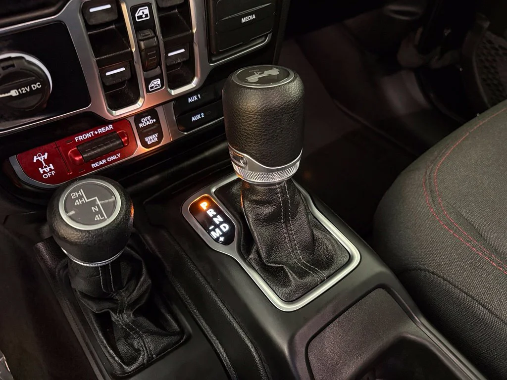 Used 2025 Black Jeep Rubicon image 29